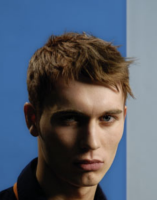 men short layered hairstyle pictures.PNG