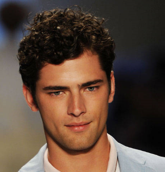 Fashionable men curly hairstyle in short length.PNG
