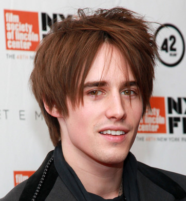 Actor Reeve Carney picture_Spider man actor.PNG