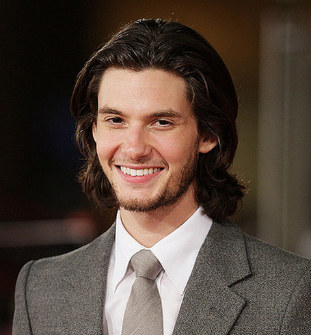 Picture of Ben Barnes with his long hairstyle and very long 