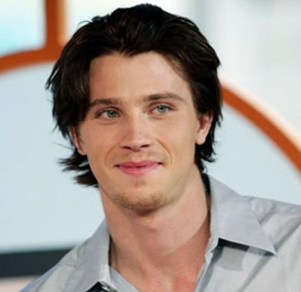 Garrett Hedlund pictures.PNG